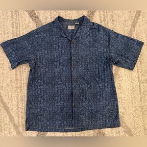 LL Bean VTG Men’s L Blue Tribal Short Sleeve Button Down Cotton Hawaiian Shirt